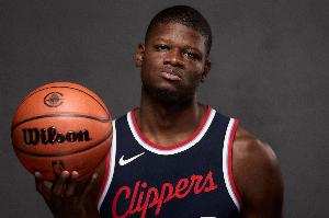 队记：爵士通过发展联盟下属球队与鹈鹕下属球队交易 获得班巴