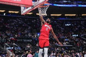 深得阿杜真传？伊森上网怼空气：我场均24分钟12分只是运气好