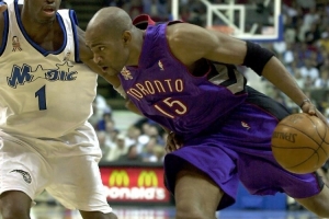 大将军盛赞卡特运动能力：其多数动作堪称NBA球员难以企及的巅峰。