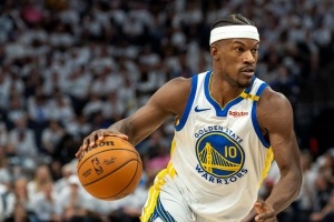 波杰评价巴特勒的迷你训练营：吉米带来的大脸咖啡味道绝佳，我给A+。