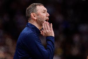 掘金主帅在谈及球队31次失误时表示，他不确定哪支球队能在出现如此多失误的情况下仍取得胜利。