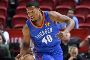 11中6高效砍下25分！戴格诺特谈扬布拉德：投篮能力已展现，提升空间仍存