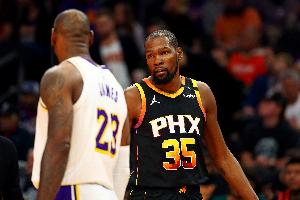 大范：当今时代非凡，詹杜库虽将淡出，但新一代同样优秀出众。