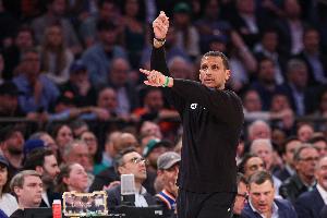 媒体人评价称，马祖拉在提速方面展现出坚定的决心，其防守策略相较于上个赛季也更为积极。