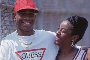 艾弗森：我童年衣着寒酸无人指导，全凭自己摸索前行。