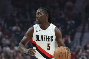 霍勒迪：外界误以为我被交易至开拓者会不悦，实则我对此充满期待。