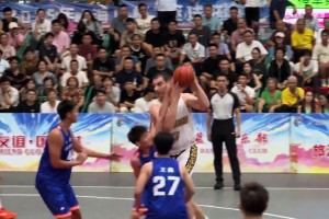 巨人德古拉打国内野球赛有多夸张？属实是降维打击了！