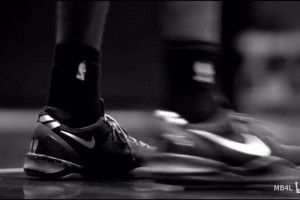 一切问题终将迎刃而解！科比当年大伤后的康复训练！