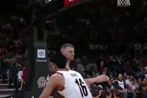 明天就将面对约老师了！网友此前用2K操作杨瀚森打爆约基奇